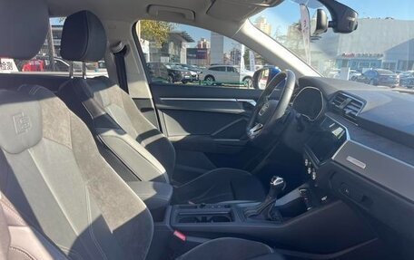 Audi Q3, 2021 год, 2 700 000 рублей, 4 фотография