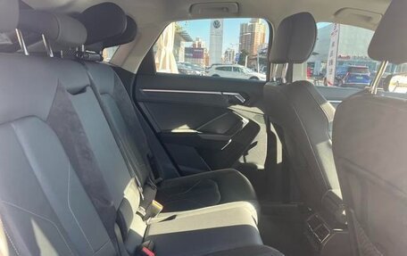 Audi Q3, 2021 год, 2 700 000 рублей, 11 фотография