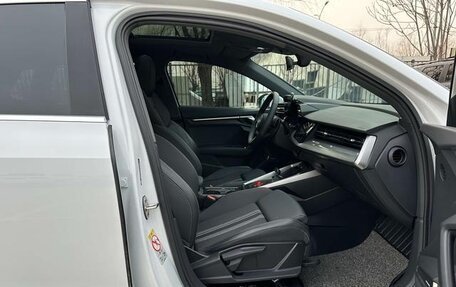 Audi A3, 2023 год, 2 350 000 рублей, 13 фотография