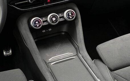 Skoda Kodiaq, 2025 год, 6 490 000 рублей, 26 фотография