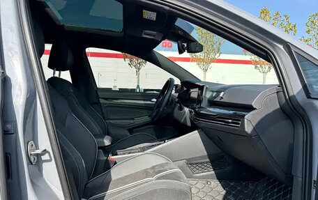 Volkswagen Golf VIII, 2022 год, 1 753 555 рублей, 13 фотография