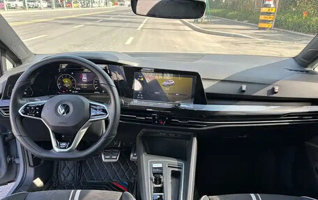 Volkswagen Golf VIII, 2022 год, 1 753 555 рублей, 11 фотография