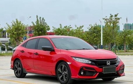 Honda Civic, 2021 год, 1 800 000 рублей, 3 фотография