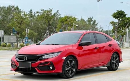 Honda Civic, 2021 год, 1 800 000 рублей, 2 фотография