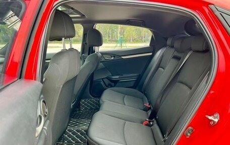 Honda Civic, 2021 год, 1 800 000 рублей, 6 фотография