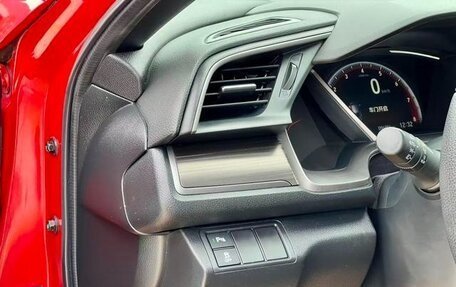 Honda Civic, 2021 год, 1 800 000 рублей, 8 фотография