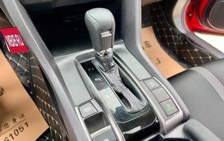 Honda Civic, 2021 год, 1 800 000 рублей, 7 фотография