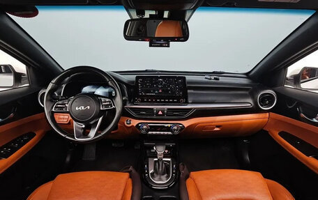 KIA K3, 2022 год, 1 700 000 рублей, 6 фотография