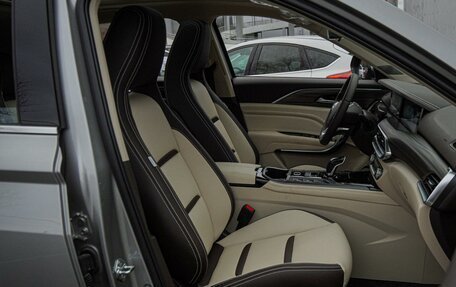 FAW Bestune T77, 2024 год, 2 150 000 рублей, 8 фотография