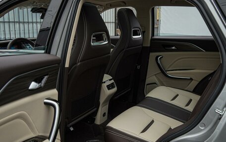 FAW Bestune T77, 2024 год, 2 150 000 рублей, 11 фотография