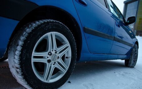 Toyota Avensis III рестайлинг, 1998 год, 320 000 рублей, 15 фотография