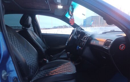 Toyota Avensis III рестайлинг, 1998 год, 320 000 рублей, 26 фотография