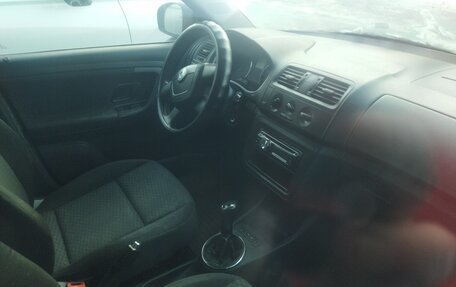 Skoda Fabia II, 2012 год, 230 000 рублей, 19 фотография