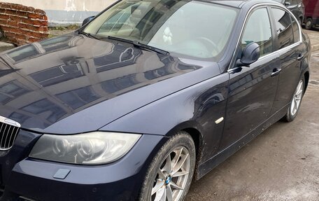 BMW 3 серия, 2006 год, 1 350 000 рублей, 3 фотография