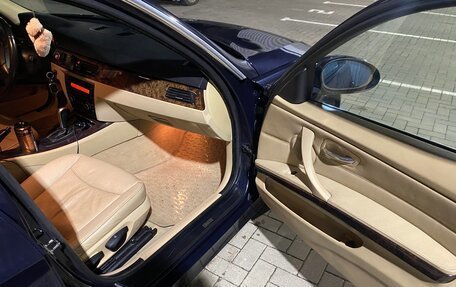 BMW 3 серия, 2006 год, 1 350 000 рублей, 11 фотография