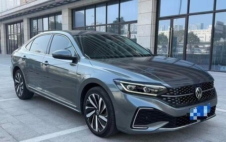 Volkswagen Passat B8 рестайлинг, 2021 год, 2 000 000 рублей, 5 фотография