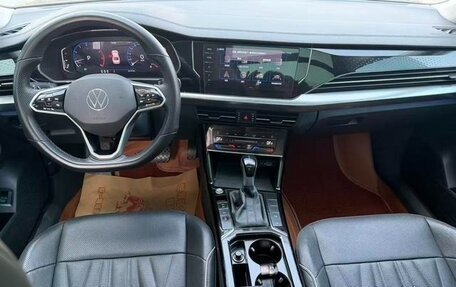 Volkswagen Passat B8 рестайлинг, 2021 год, 2 000 000 рублей, 8 фотография