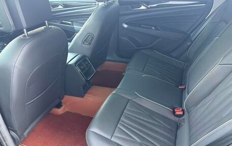 Volkswagen Passat B8 рестайлинг, 2021 год, 2 000 000 рублей, 15 фотография