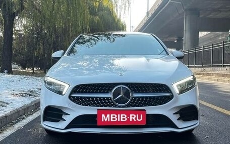 Mercedes-Benz A-Класс, 2021 год, 1 840 000 рублей, 1 фотография