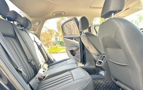 Volkswagen Passat B8 рестайлинг, 2021 год, 2 000 000 рублей, 8 фотография