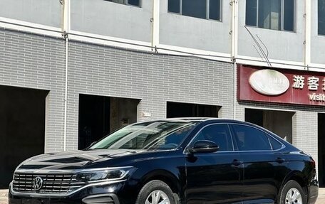 Volkswagen Passat B8 рестайлинг, 2021 год, 2 000 000 рублей, 2 фотография