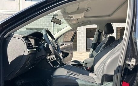 Volkswagen Passat B8 рестайлинг, 2021 год, 2 000 000 рублей, 7 фотография