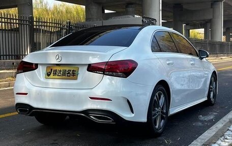 Mercedes-Benz A-Класс, 2021 год, 1 840 000 рублей, 4 фотография