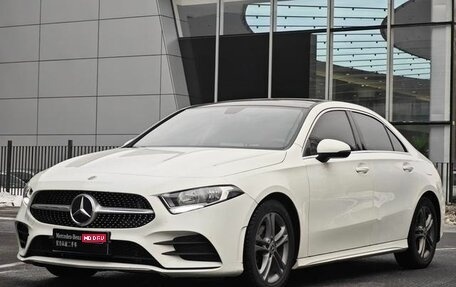 Mercedes-Benz A-Класс, 2023 год, 1 980 000 рублей, 1 фотография