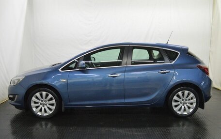 Opel Astra J, 2013 год, 747 175 рублей, 8 фотография