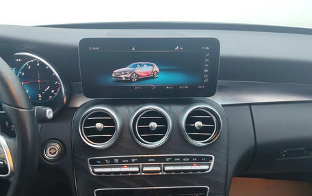 Mercedes-Benz C-Класс, 2021 год, 2 350 000 рублей, 6 фотография