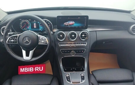 Mercedes-Benz C-Класс, 2021 год, 2 350 000 рублей, 5 фотография