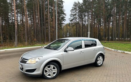 Opel Astra H, 2010 год, 600 000 рублей, 4 фотография