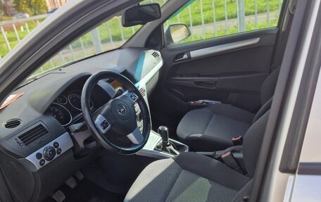 Opel Astra H, 2010 год, 600 000 рублей, 17 фотография