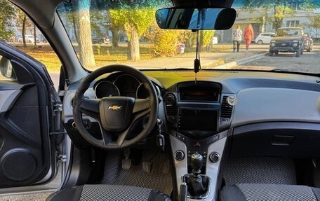 Chevrolet Cruze II, 2012 год, 600 000 рублей, 4 фотография