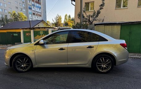Chevrolet Cruze II, 2012 год, 600 000 рублей, 2 фотография