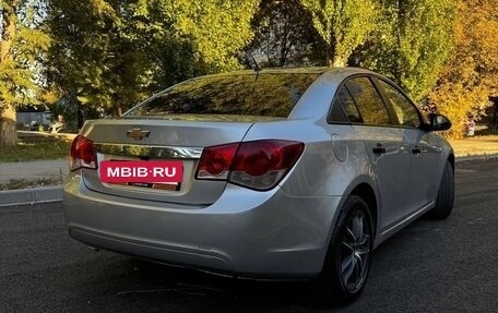 Chevrolet Cruze II, 2012 год, 600 000 рублей, 9 фотография