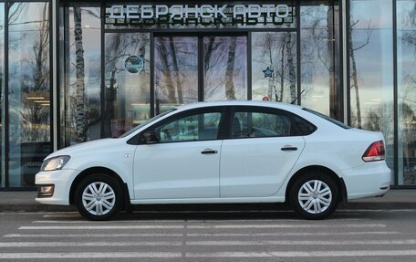 Volkswagen Polo VI (EU Market), 2016 год, 995 000 рублей, 2 фотография