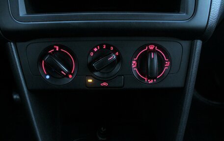 Volkswagen Polo VI (EU Market), 2016 год, 995 000 рублей, 13 фотография