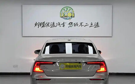 Volvo S60 III, 2024 год, 3 912 027 рублей, 6 фотография