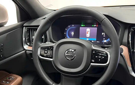 Volvo S60 III, 2024 год, 3 912 027 рублей, 18 фотография