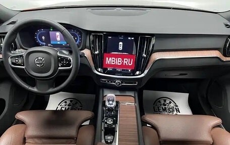 Volvo S60 III, 2024 год, 3 912 027 рублей, 17 фотография