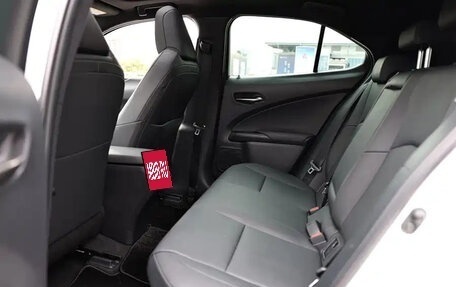 Lexus UX I, 2021 год, 2 540 000 рублей, 12 фотография