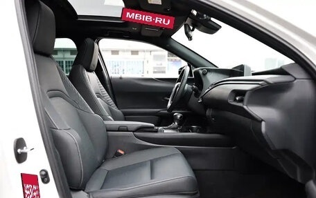 Lexus UX I, 2021 год, 2 540 000 рублей, 16 фотография