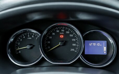 Renault Logan II, 2014 год, 621 700 рублей, 13 фотография