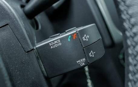 Renault Logan II, 2014 год, 621 700 рублей, 19 фотография