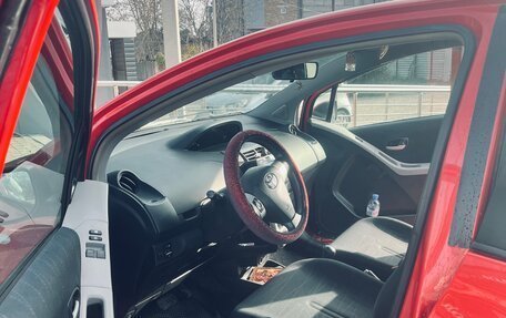 Toyota Yaris III рестайлинг, 2008 год, 760 000 рублей, 6 фотография