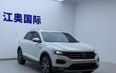 Volkswagen T-Roc I, 2022 год, 1 410 000 рублей, 1 фотография