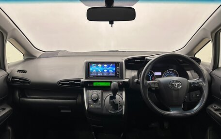 Toyota Wish II, 2013 год, 1 630 000 рублей, 5 фотография
