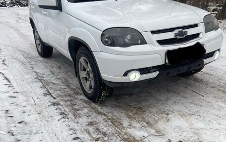 Chevrolet Niva I рестайлинг, 2019 год, 700 000 рублей, 2 фотография