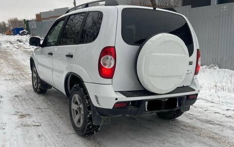 Chevrolet Niva I рестайлинг, 2019 год, 700 000 рублей, 5 фотография
